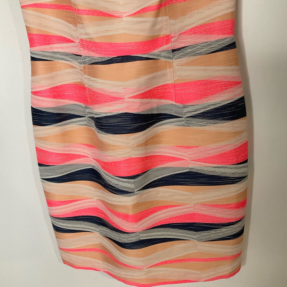 Trina Turk Kurdson Sleeveless Sheath Pink, Navy & Tan Stipe Pattern Dress Sz 12 - Picture 6 of 16